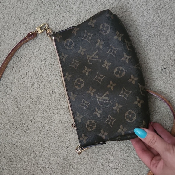 Cute Crossbody Purse - Picture 2 of 4
